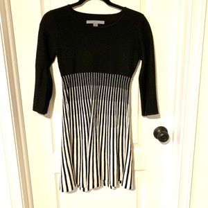 MARC NEW YORK Andrew Marc Pleated Sweater Fit-N-Flair Dress—SZ. PS